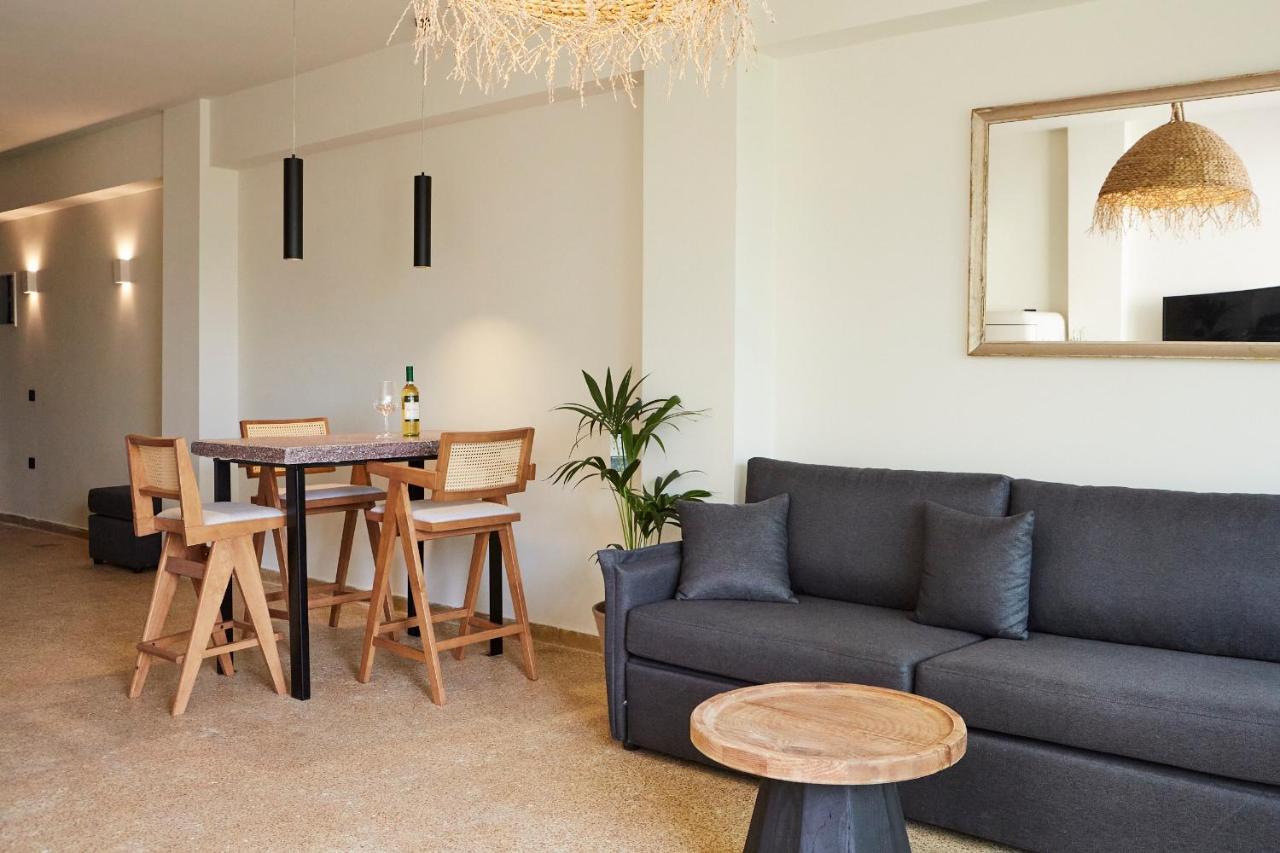 Mosaics Athens Boutique Apartments ภายนอก รูปภาพ