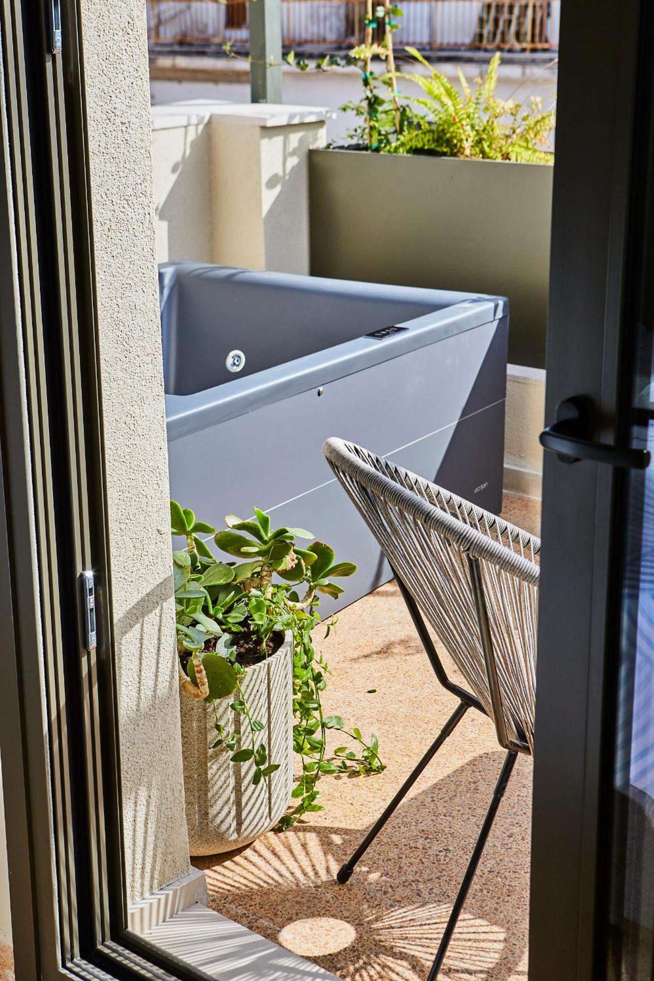 Mosaics Athens Boutique Apartments ภายนอก รูปภาพ